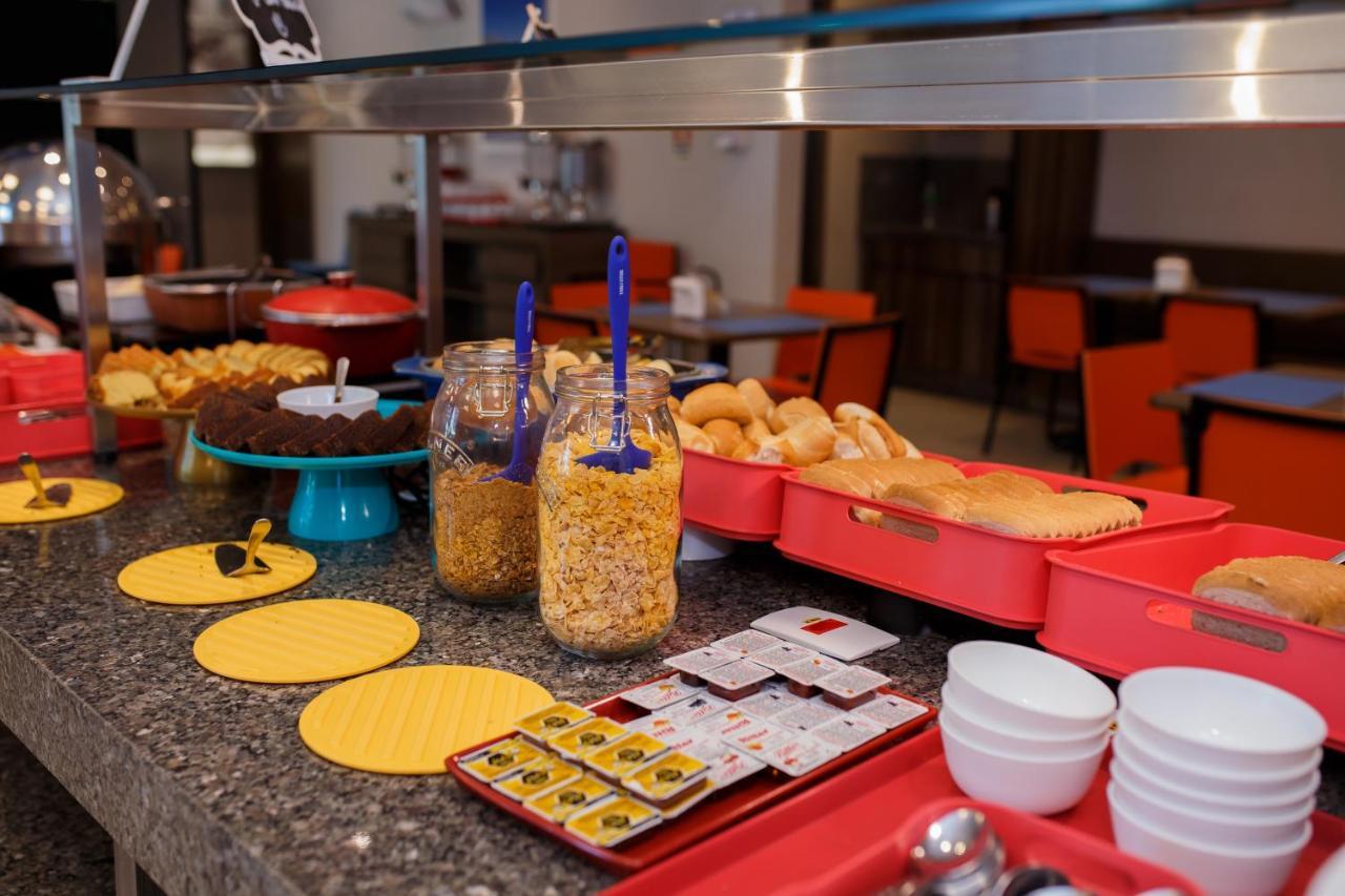 Go Inn Hotel Curitiba Bagian luar foto